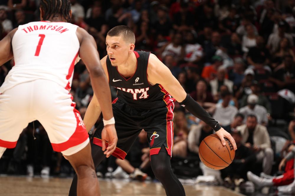 键防守篮板 键防守篮板