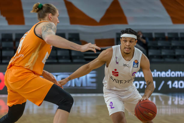 在足球比赛 在足球比赛