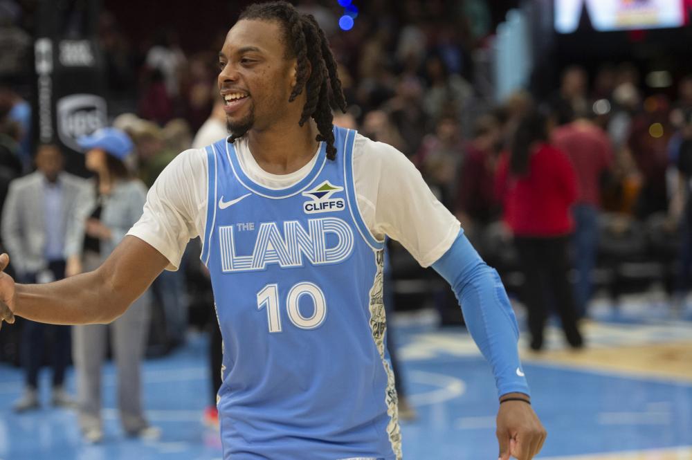 透对方防线 透对方防线